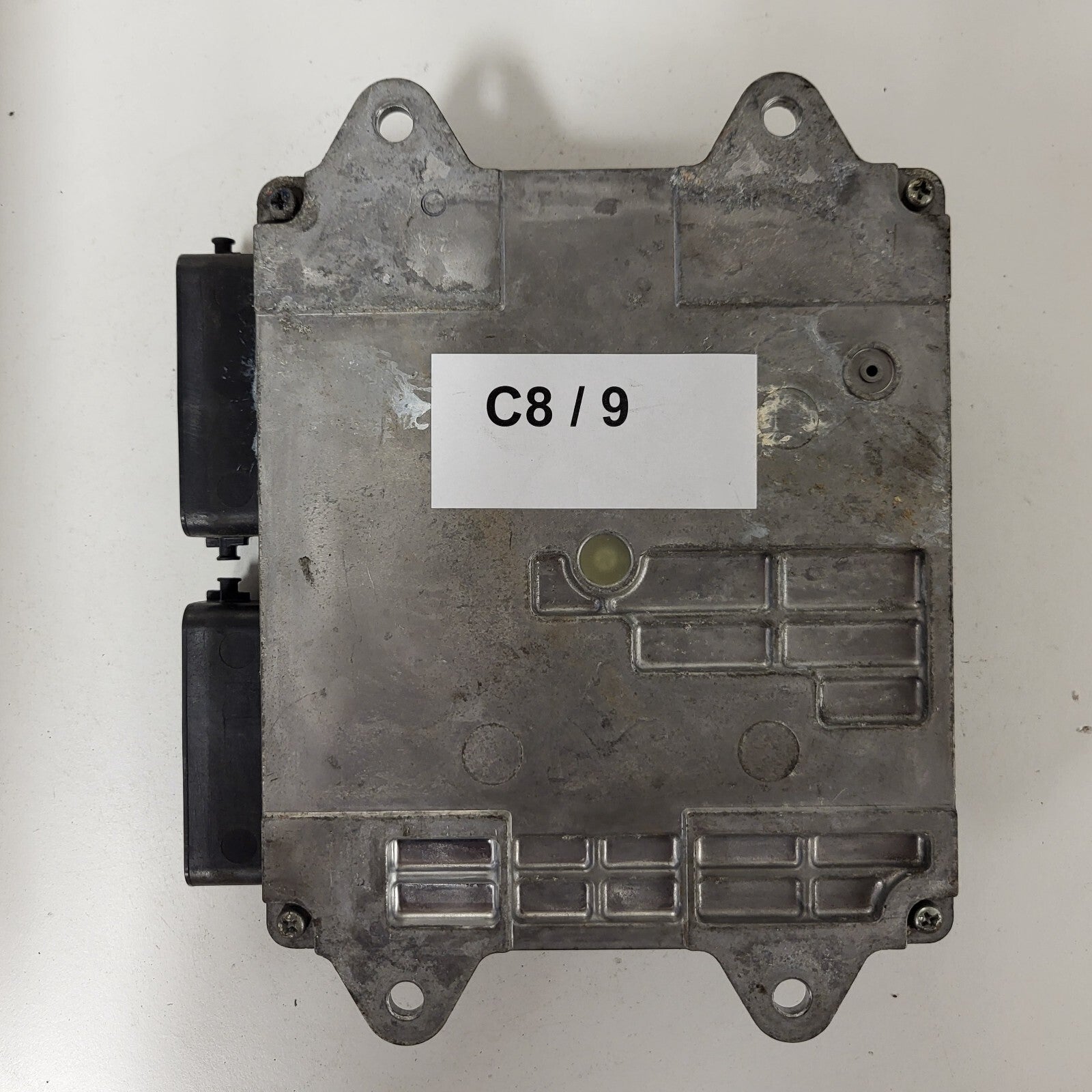 SMART FORFOUR ECU / A1351501979 / 1860A301 / E6T42484H3ZE / MITSUBISHI 