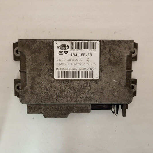 FIAT PUNTO LANCIA Y 1.1 ECU / IAW 16F.EB / 46480662 /  IAW16F.EB / MAGNETI MAREL