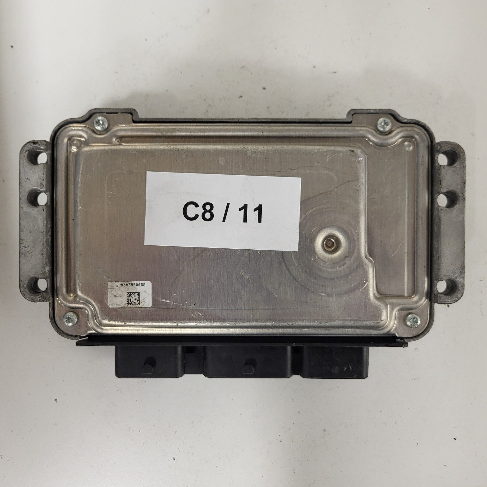 Peugeot 206 ECU / 0261208901 / 9662560580 / ME7.4.5 / 7.4.5 / BOSCH
