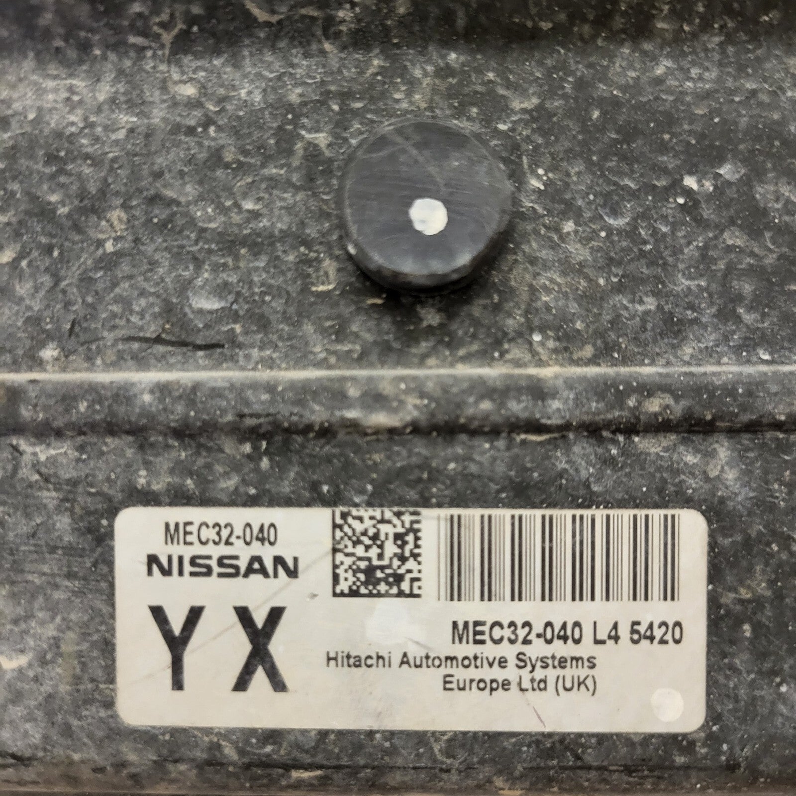 NISSAN MICRA ECU / MEC32-040 / U3 / G3 / HITACHI