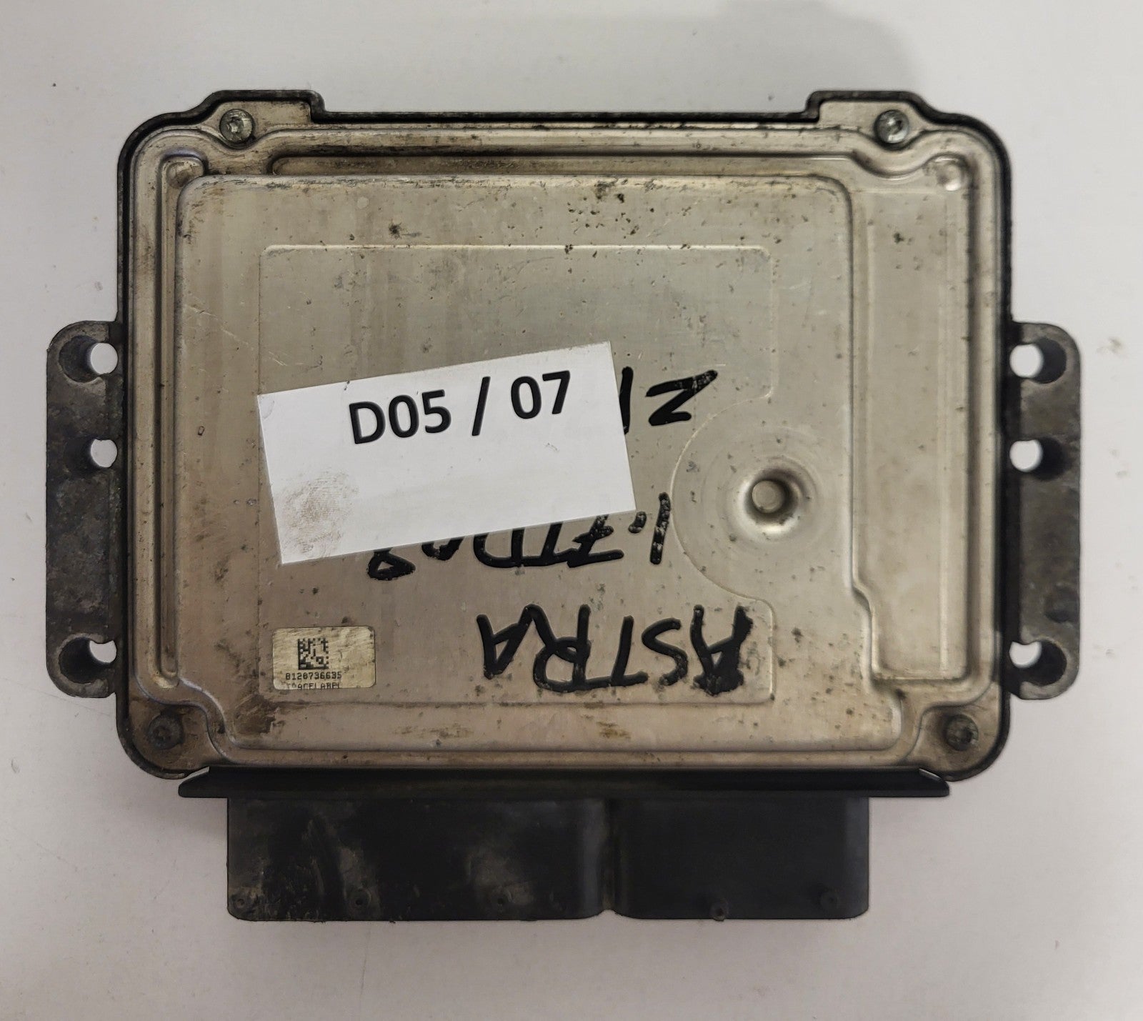 OPEL ASTRA H ECU / 0281012694 / 55560810 / DB / BOSCH