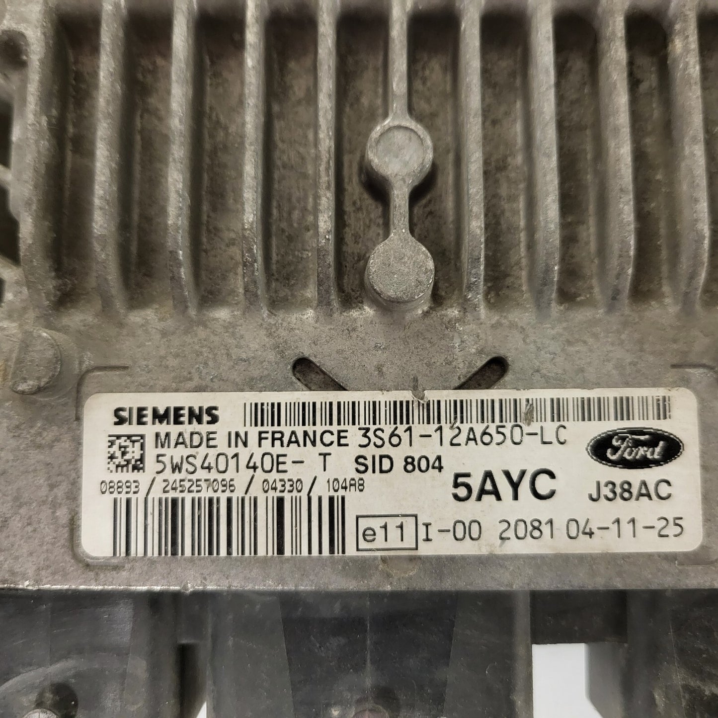 FORD FIESTA 1.4 ECU / 3S61-12A650-LC / 5WS40140E-T / 5AYC / SID804 