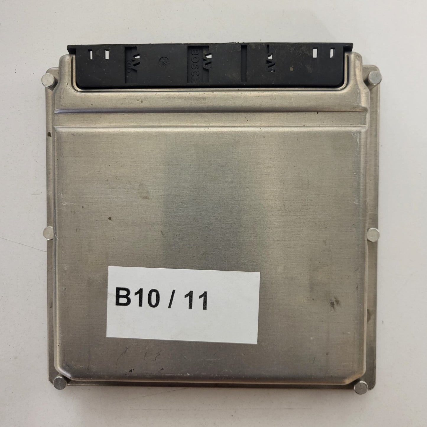 MERCEDES W210 ECU / A0245452832 / 0281010041 / CR2.11 / ED0027 / BOSCH