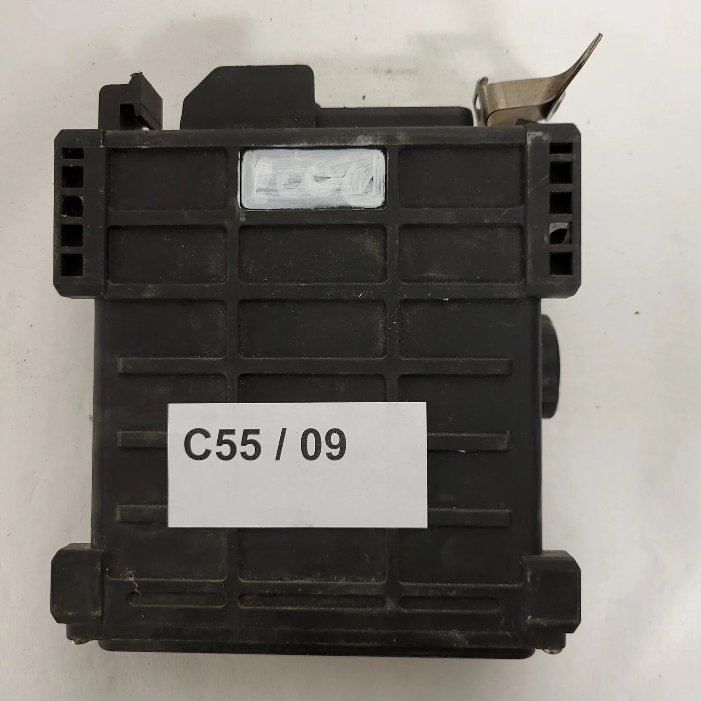 Mercedes Benz W201 W204 ECU / 0280800124 / 0035454932 / BOSCH