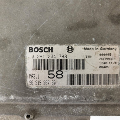 Peugeot Citroen ECU / 0261204788 / 9631528780 / BOSCH