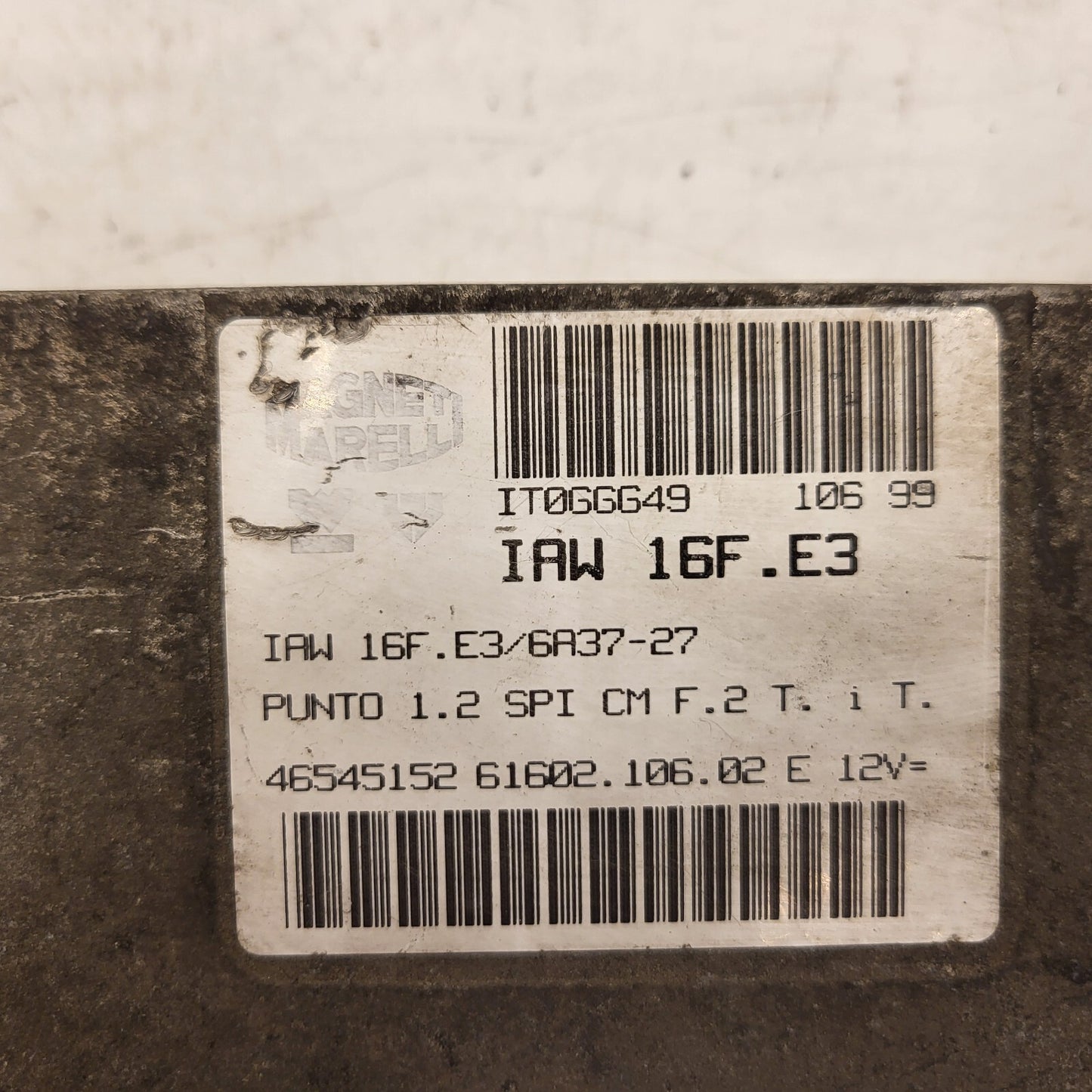 Fiat Punto 1.2 ECU / 46545152 / IAW 16F.E3 / 61602.106.02 / MARELLI