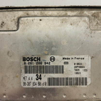 PEUGEOT CITROEN ECU / 0261206942 / 9638783480 / ME7.4.4. / BOSCH