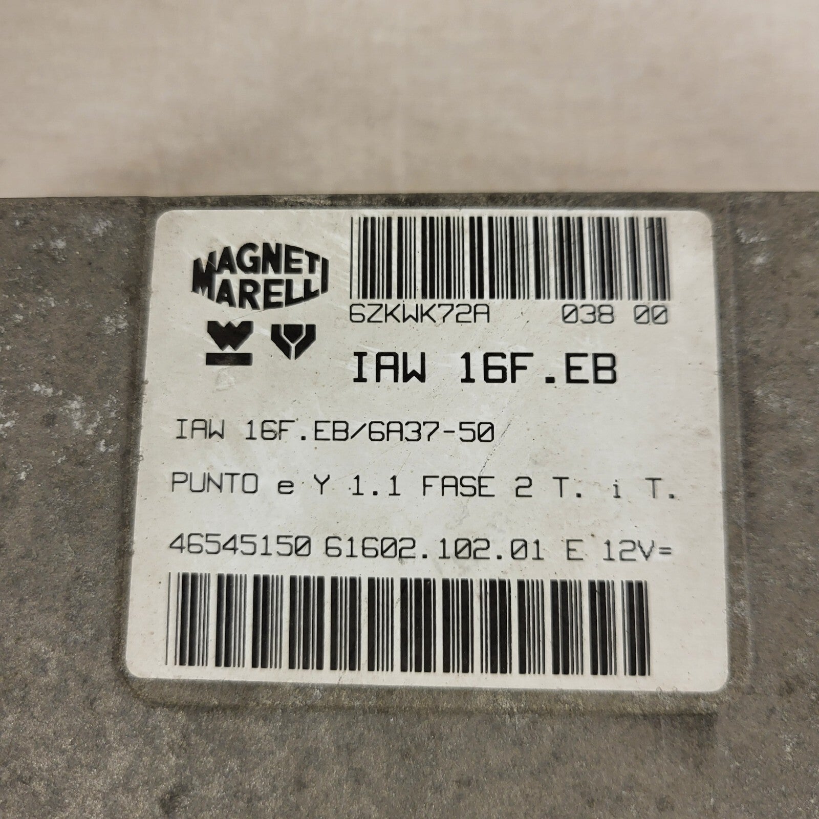 FIAT PUNTO LANCIA Y ECU / IAW 16F.EB / 46545150 / 61602.102.01 / MAGNETI MARELLI