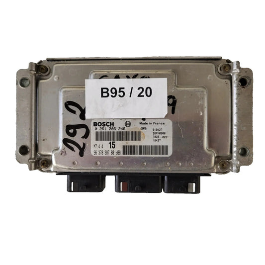 Peugeot Citroen ECU / 0261206246 / M7.4.4 / 9637838780 / BOSCH