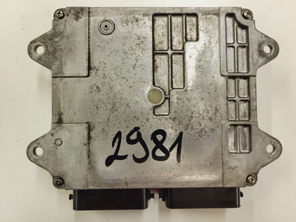 MITSUBISHI COLT ECU / 1860115500 / 1860B155 / MITSUBISHI ELECTRONICS