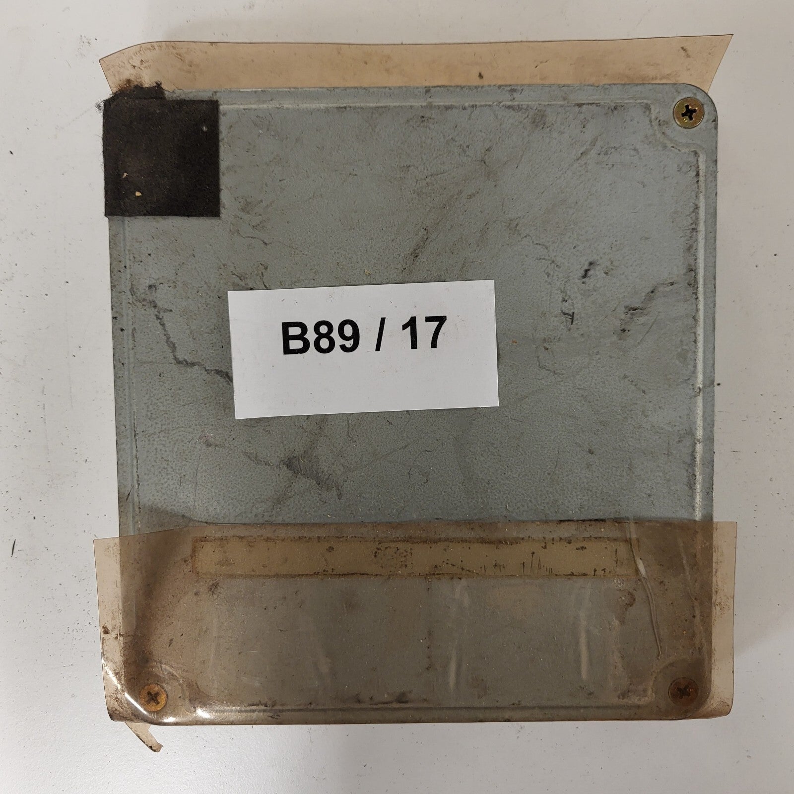 TOYOTA COROLLA ECU / 89661-1A770 / 175800-1823 / 2C-E / DENSO