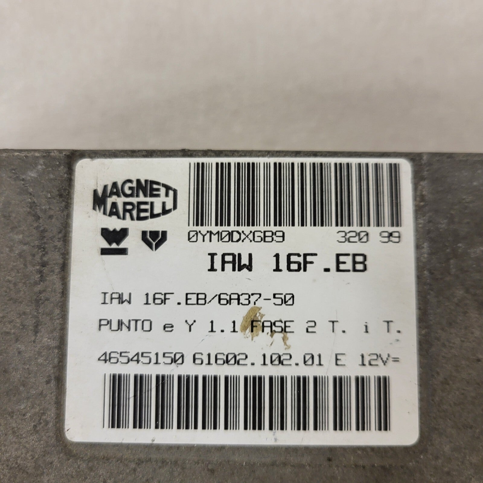 FIAT PUNTO LANCIA Y ECU / IAW 16F.EB / 46545150 / 61602.102.01 / MAGNETI MARELLI