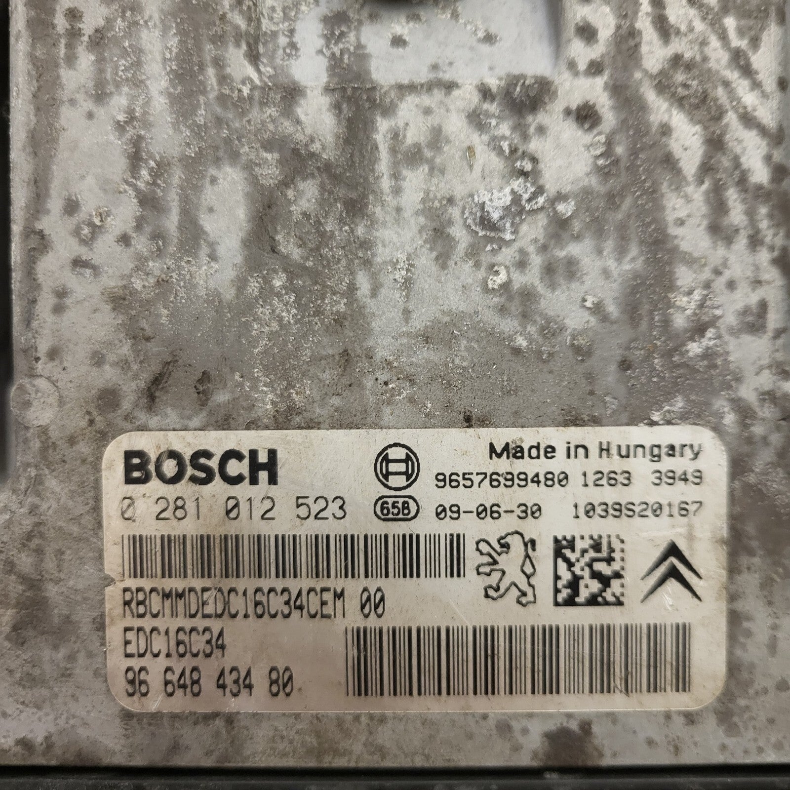 Peugeot 207 Citroen C3 ECU / 0281012523 / EDC16C34 / 9664843480 / 9657699480