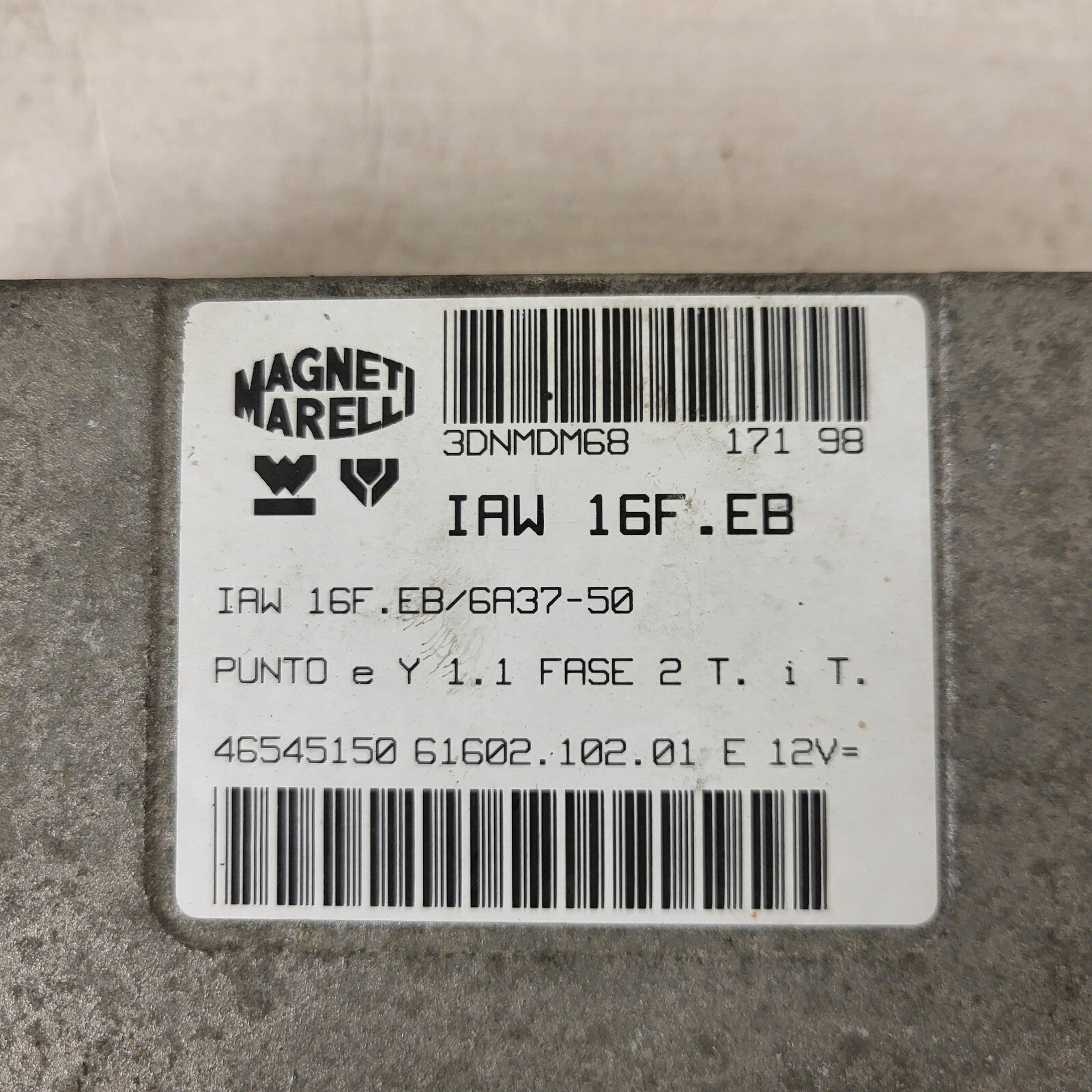 FIAT PUNTO LANCIA Y ECU / IAW 16F.EB / 46545150 / 61602.102.01 / MAGNETI MARELLI