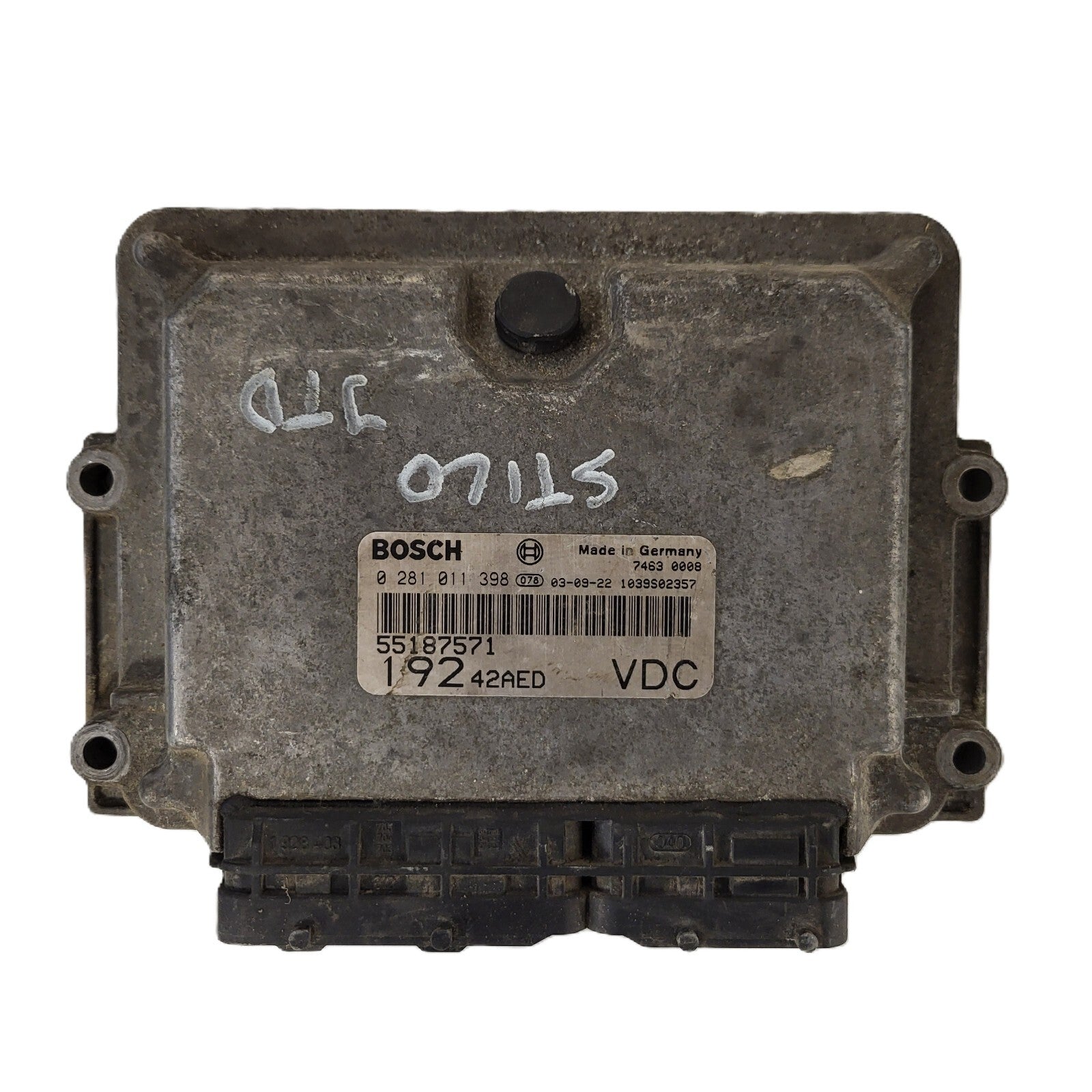 Fiat Stilo 1.9 JTD ECU / 0281011398 / 55187571 / 19242AED / 1039D02357 / BOSCH-