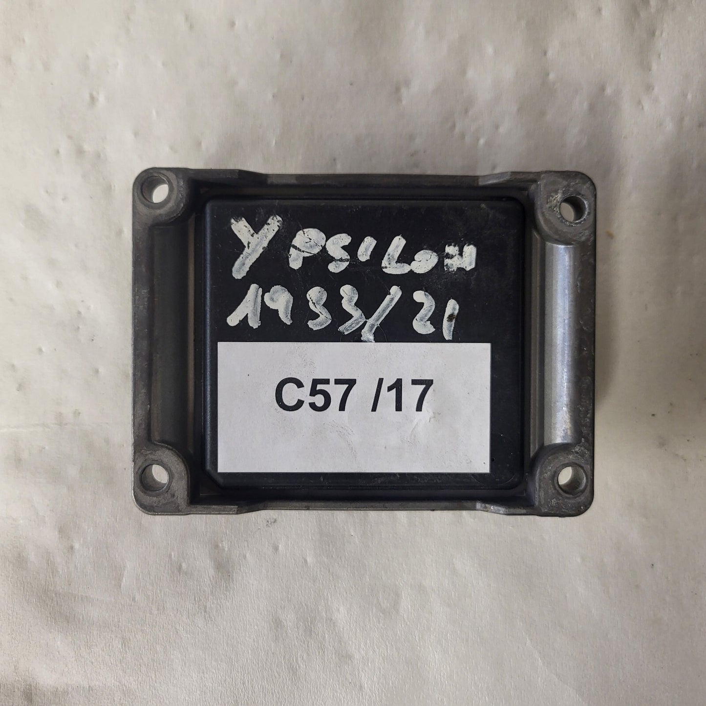 LANCIA YPSILON Y ECU / 0261207088 / 0055191981 / 055191981 / BOSCH