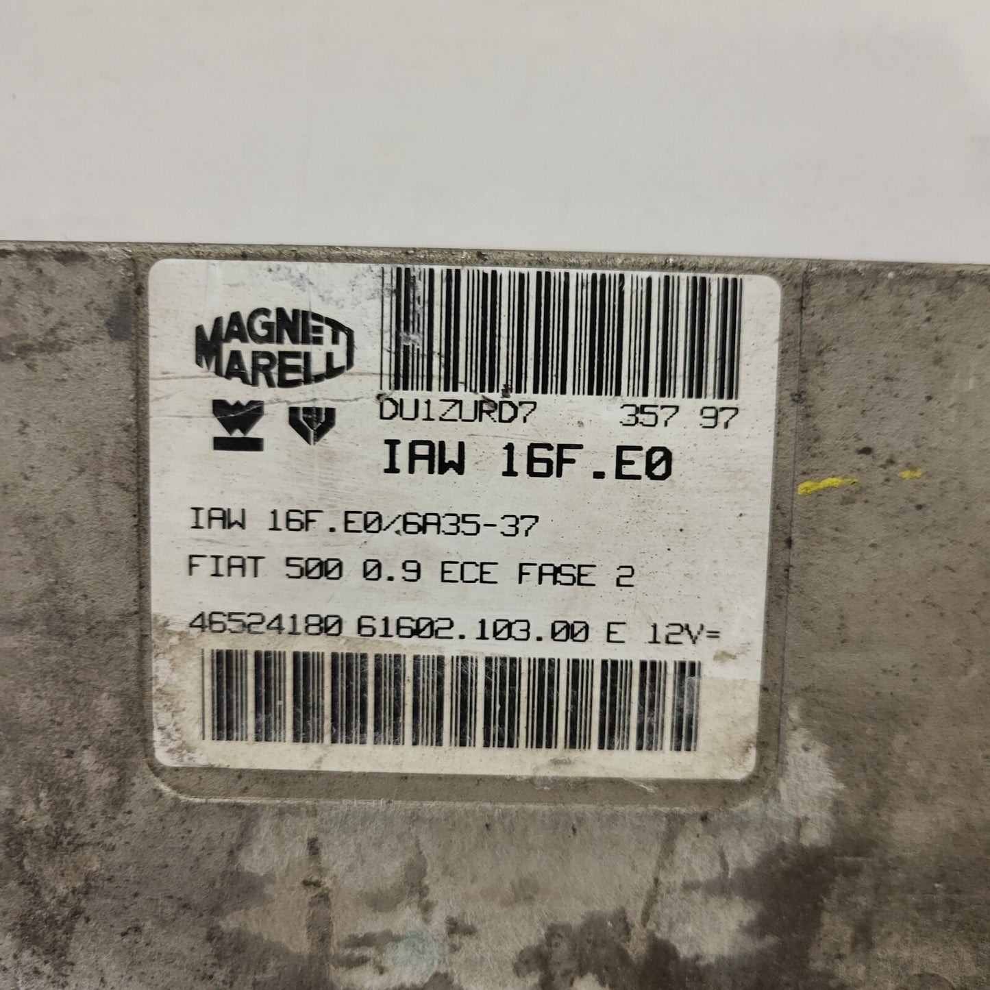 Fiat 500 0.9 ECU / IAW 16F.E0 / 46524180 / 61602.103.00 / MAGNETI MARELLI 