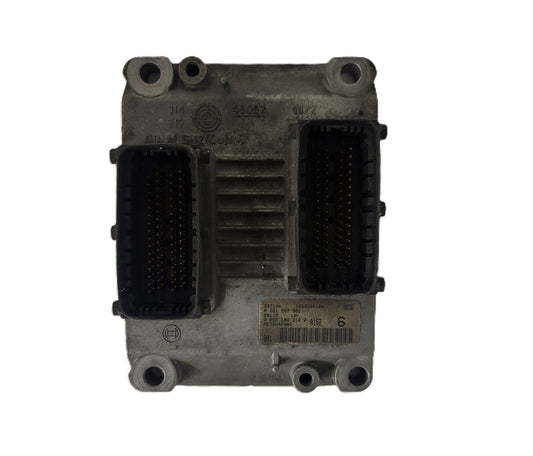 Fiat Punto ECU / 0261207902 / 00551803120 / ME73H4F002 / BOSCH
