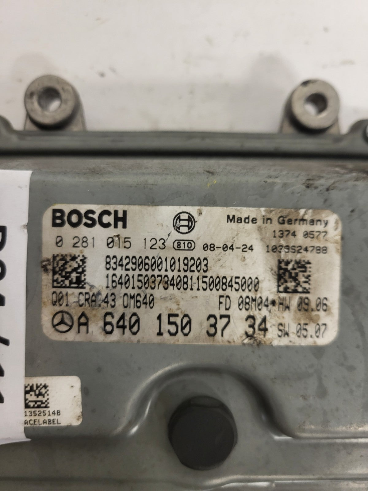 MERCEDES A W169 ECU / 0281015123 / A6401503734 / BOSCH