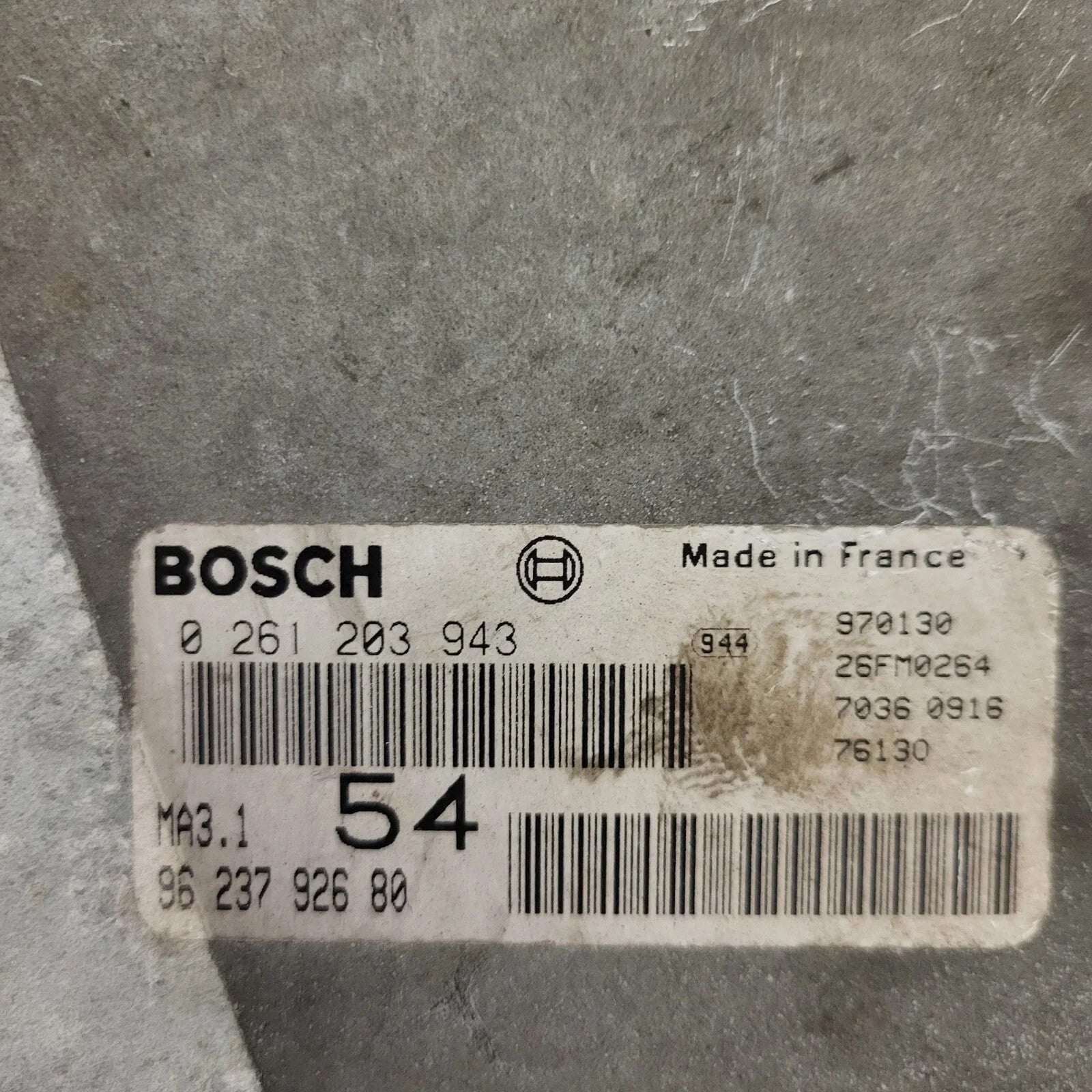 Peugeot 106 Citroen Saxo AX ECU / 0261203943 / 9623792680 / MA3.1 / BOSCH