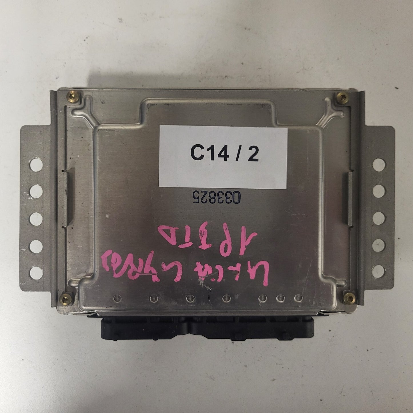 LANCIA LYBRA 1.9 JTD ECU / 0281010338 / 55186487 / BOSCH