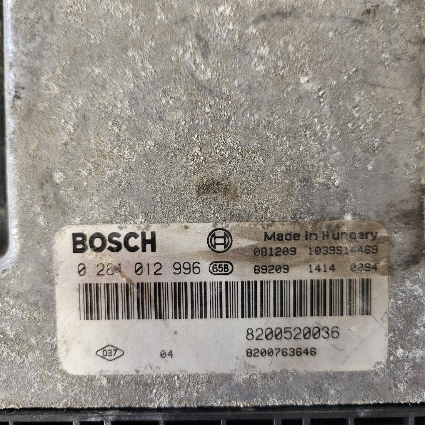RENAULT ESPACE ECU / 0281012996 / 8200520036 / 8200763646 / BOSCH