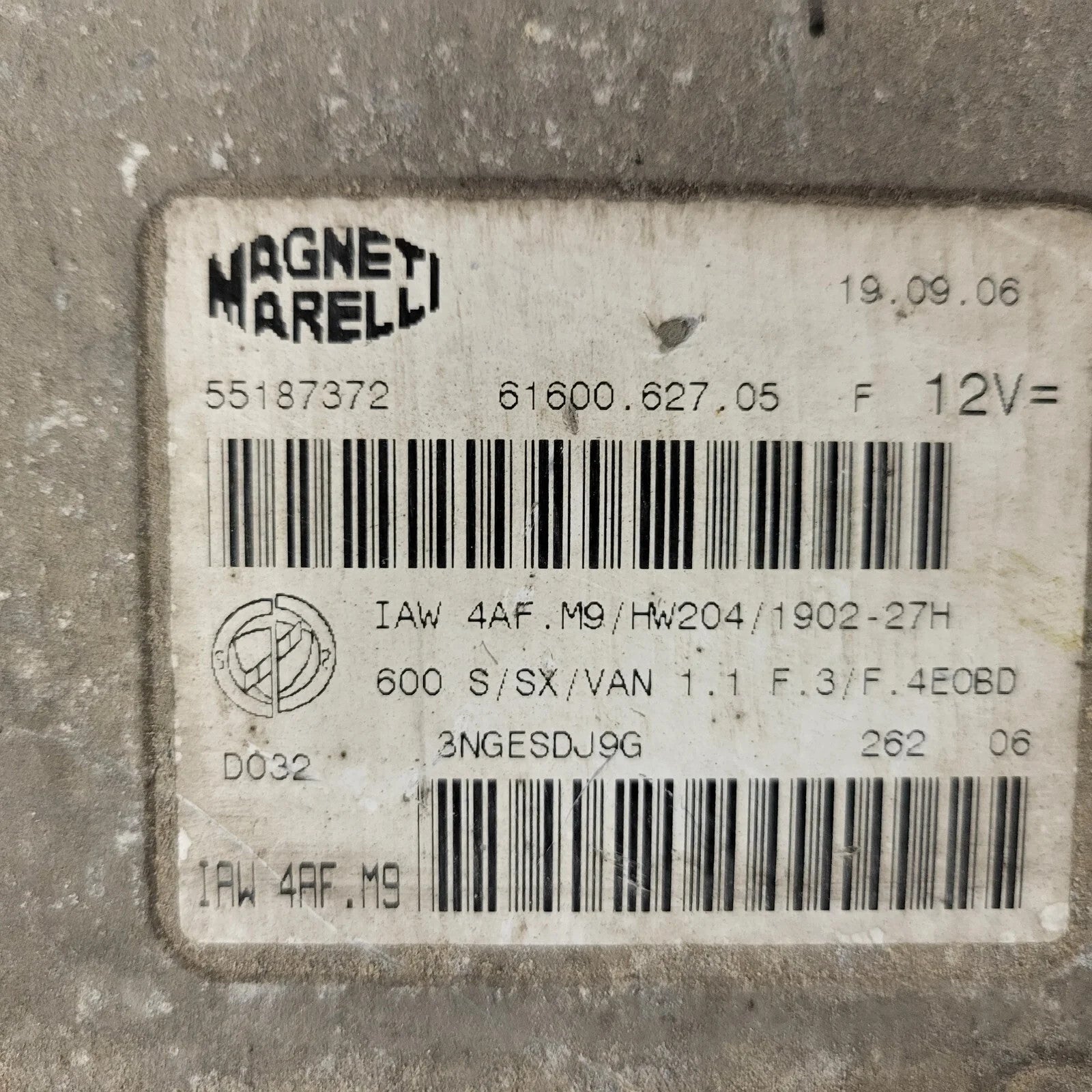 Fiat Seicento 600 ECU / 55187372 / IAW 4AF.M9 / 61600.627.05 / MAGNETI MARELLI