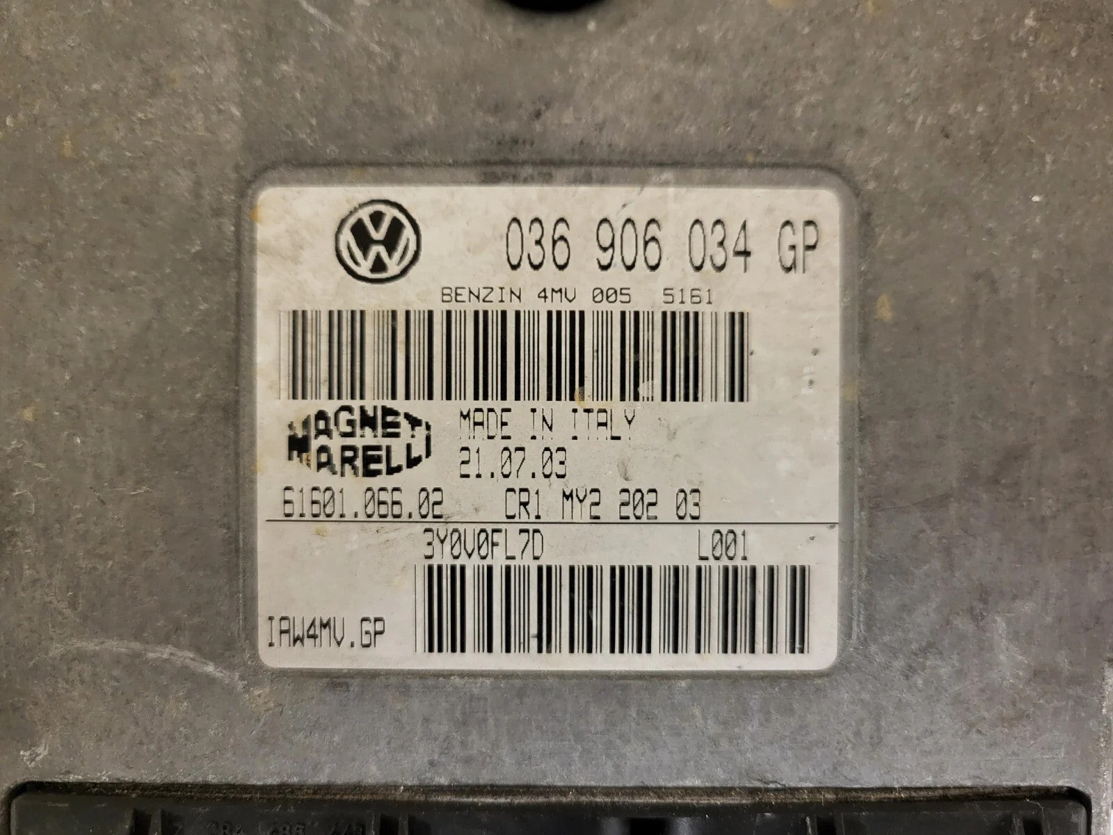 VW AUDI SEAT ŠKODA ECU / 036906034GP / IAW 4MV.GP / 61601.066.02