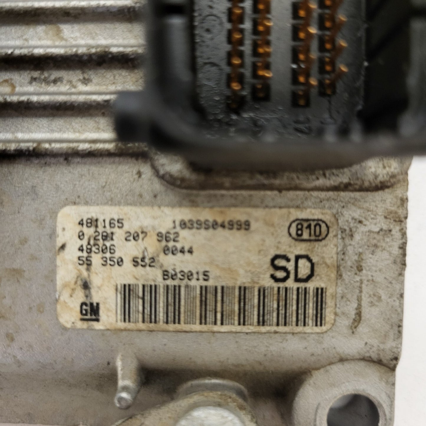 OPEL CORSA ECU / 0261207962 / 55380552 / SD / BOSCH