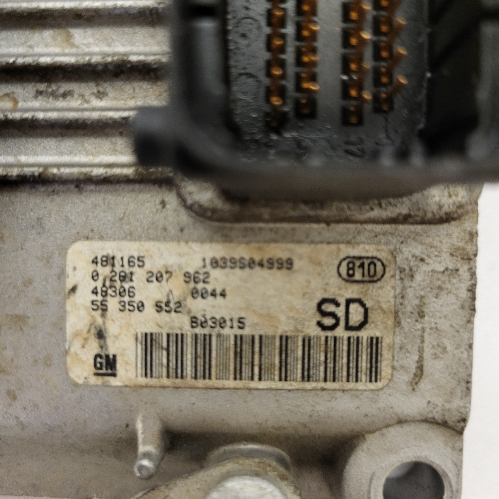 OPEL CORSA ECU / 0261207962 / 55380552 / SD / BOSCH