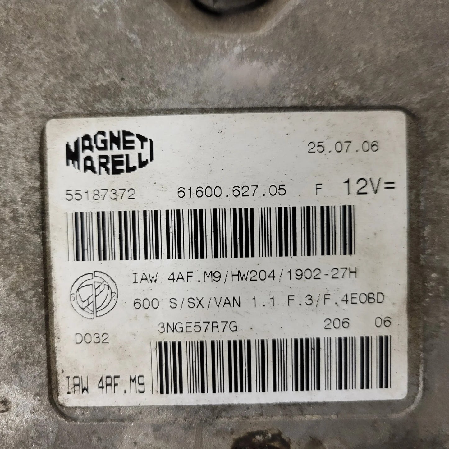 Fiat Seicento 600 ECU / 55187372 / IAW 4AF.M9 / 61600.627.05 / MAGNETI MARELLI