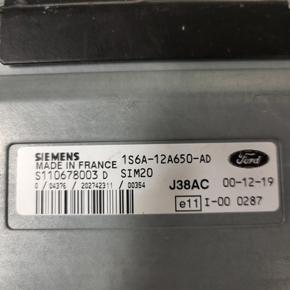 Ford ECU / S110678003D / 1S6A-12A650-AD / SIM20 / SIEMENS