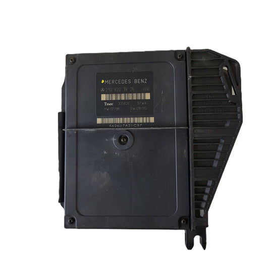 Mercedes W210 ECU / 2108203826 / 335626 / TEMIC
