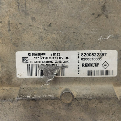 Renault Clio 3 ECU / S120200105A / 8200522357 / 8200510536 / SIM32 / S120200105