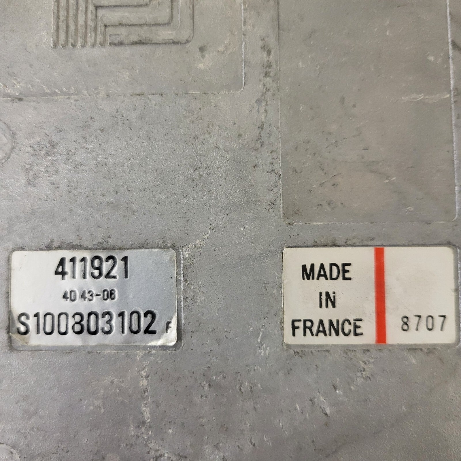 VOLVO ECU / S100803102F / S100803102 / RENIX