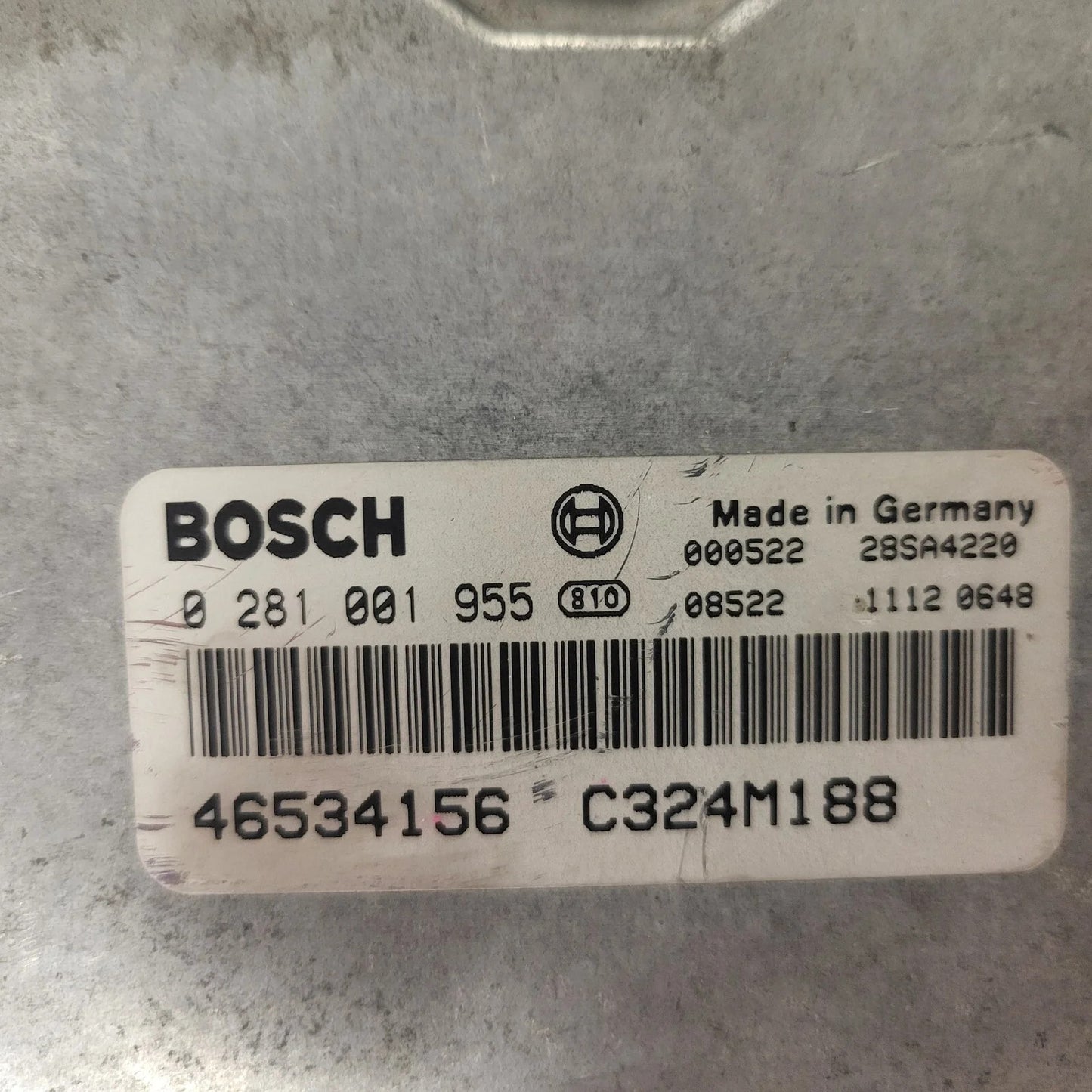 FIAT PUNTO 188 1.9 JTD ECU / 0281001955 / 46534156 / BOSCH