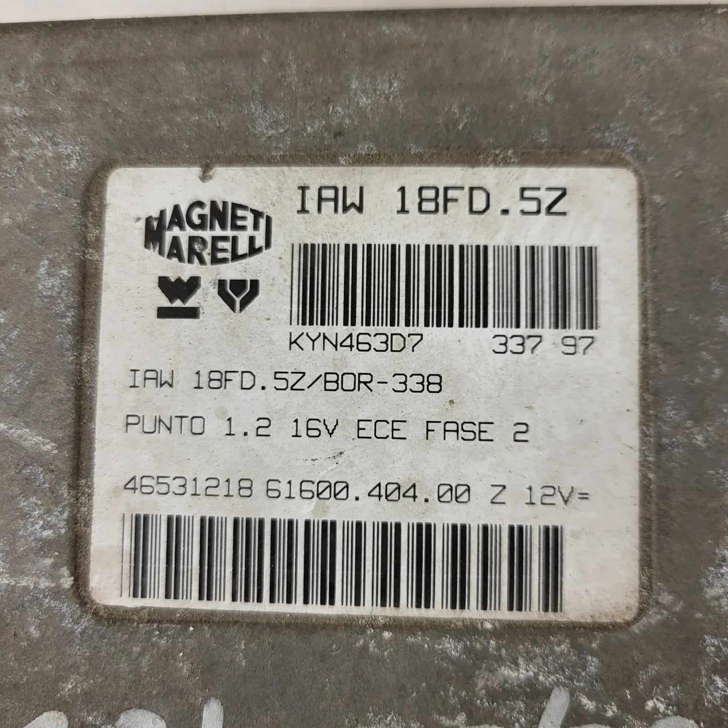 Fiat Punto 1.2 16V ECU / IAW 18FD.5Z / 46531218 / 61600.404.00 / MAGNETI MARELLI