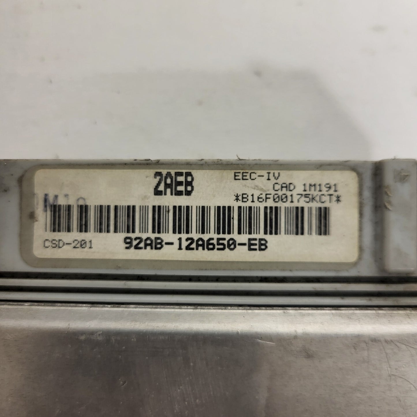 Ford Focus ECU / 92AB-12A650-EB / 2AEB / EEC-IV / CSD-201 