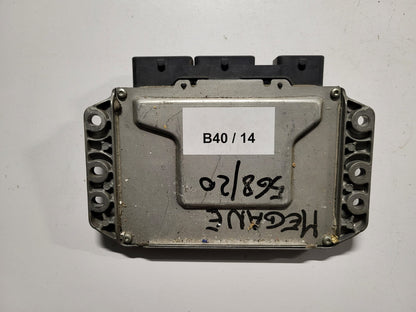 Renault Megane 1.6 16V ECU / 21584029-7A / 8200242405 / 8200283924 / S3000