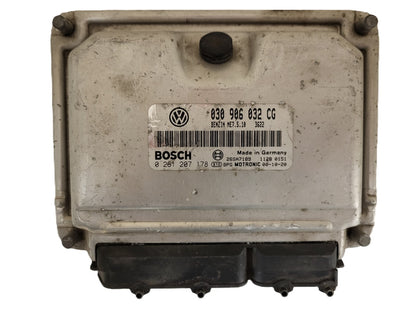 VW ECU / 0261207178 / 030906032CG / ME7.5.10 / BOSCH