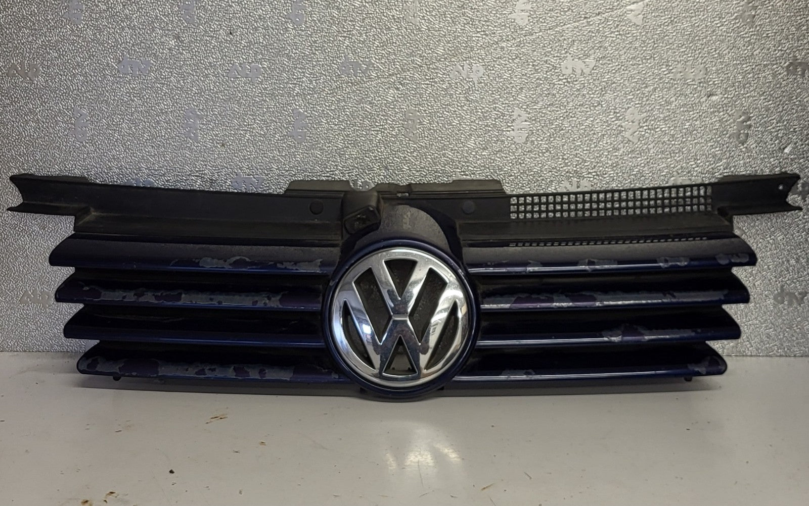 VW BORA GRIGLIA PARAURTI ANTERIORE GRILL / 1J5853655A 1J5853651F