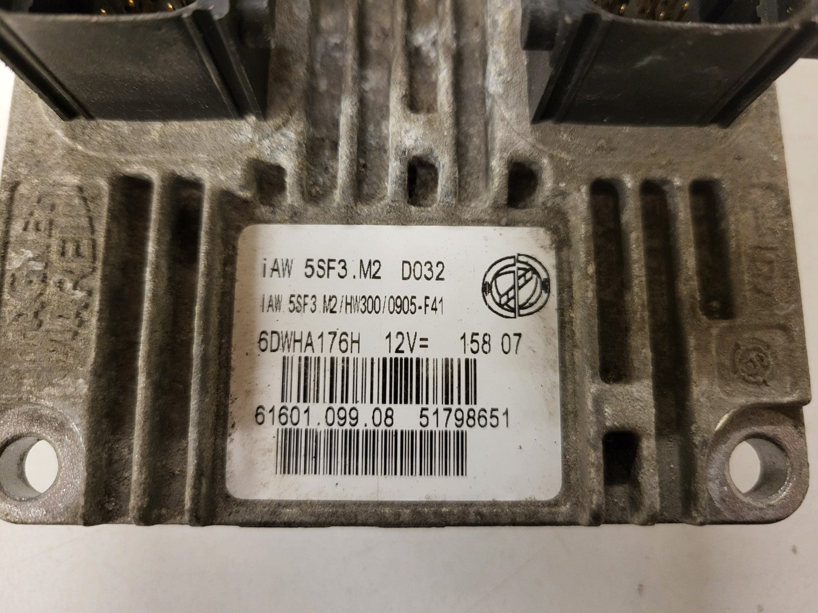 FIAT PUNTO ECU / IAW5SF3.M2 / IAW 5SF3.M2 / 51798651 / HW300 / 61601.099.08 / 