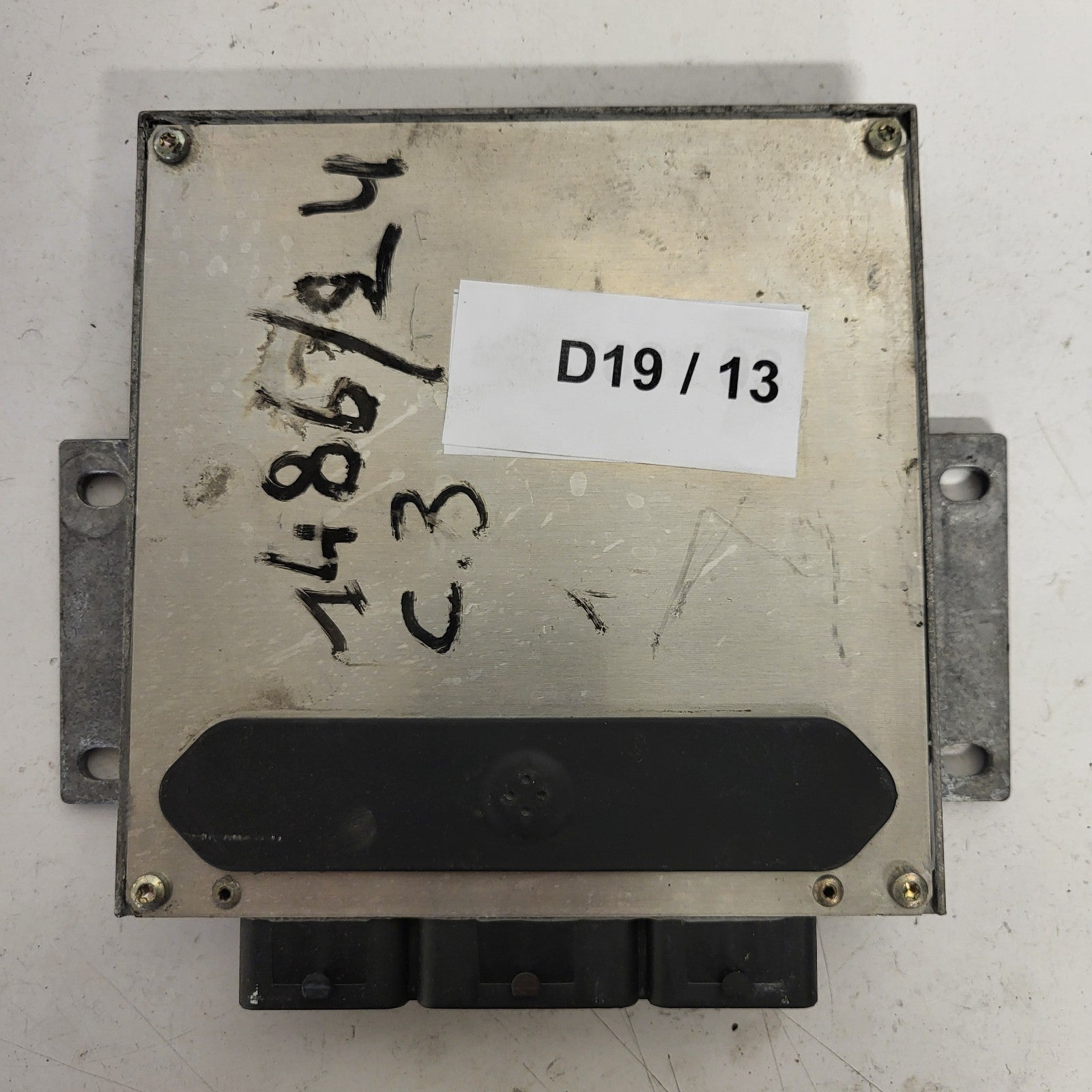 PEUGEOT CITROEN ECU / IAW 48P2.72 / SW 9648568480/ HW 9645989480