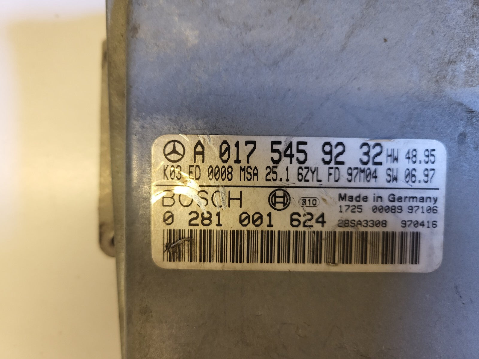 MERCEDES BENZ ECU / 0281001624 / A0175459232 / BOSCH