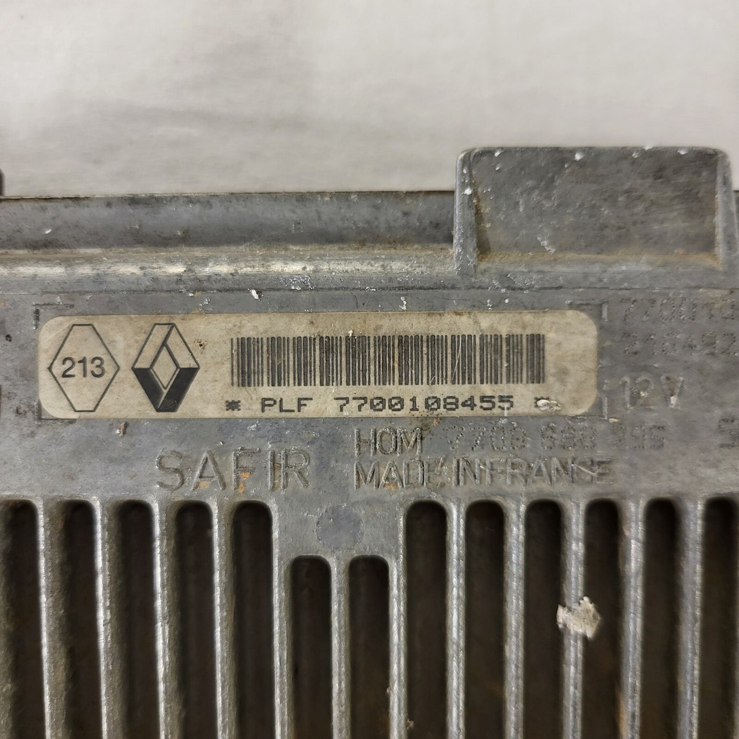 RENAULT ECU / 7700108455 / HOM7700868295 / 7700108487 / 21649273-0