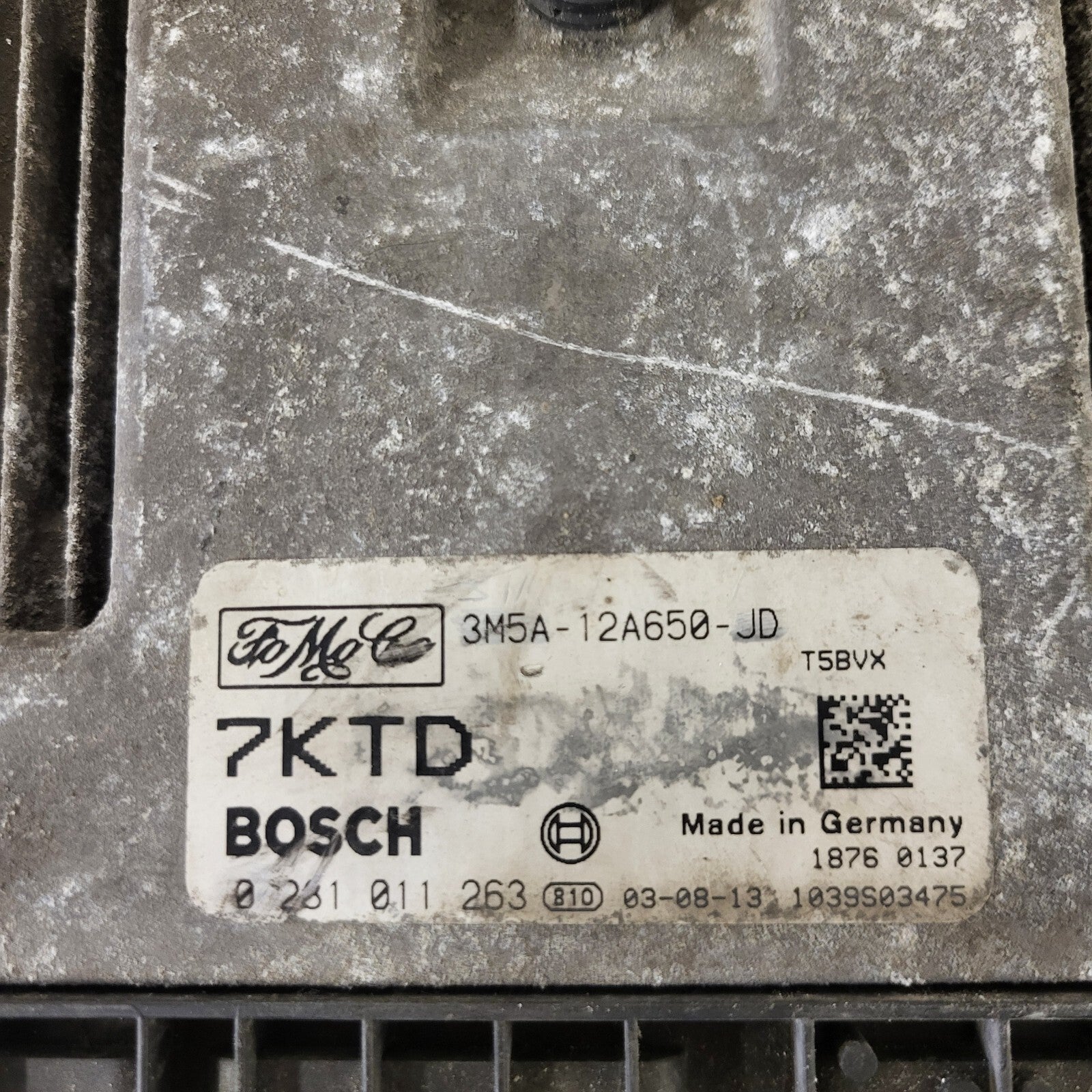 Ford Mazda ECU / 0281011263 / 3M5A-12A650-JD / 7KTD / BOSCH
