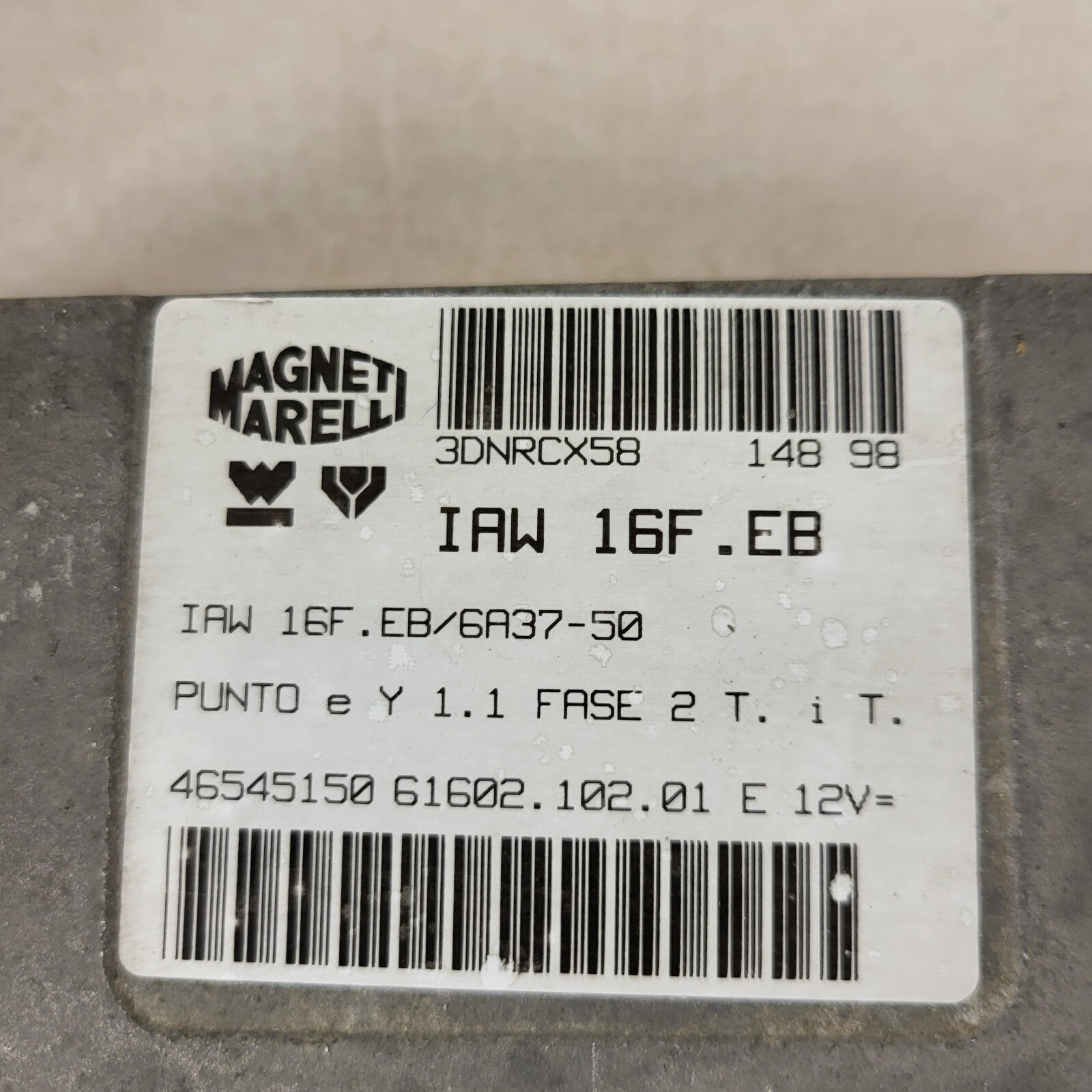FIAT PUNTO LANCIA Y ECU / IAW 16F.EB / 46545150 / 61602.102.01 / MAGNETI MARELLI