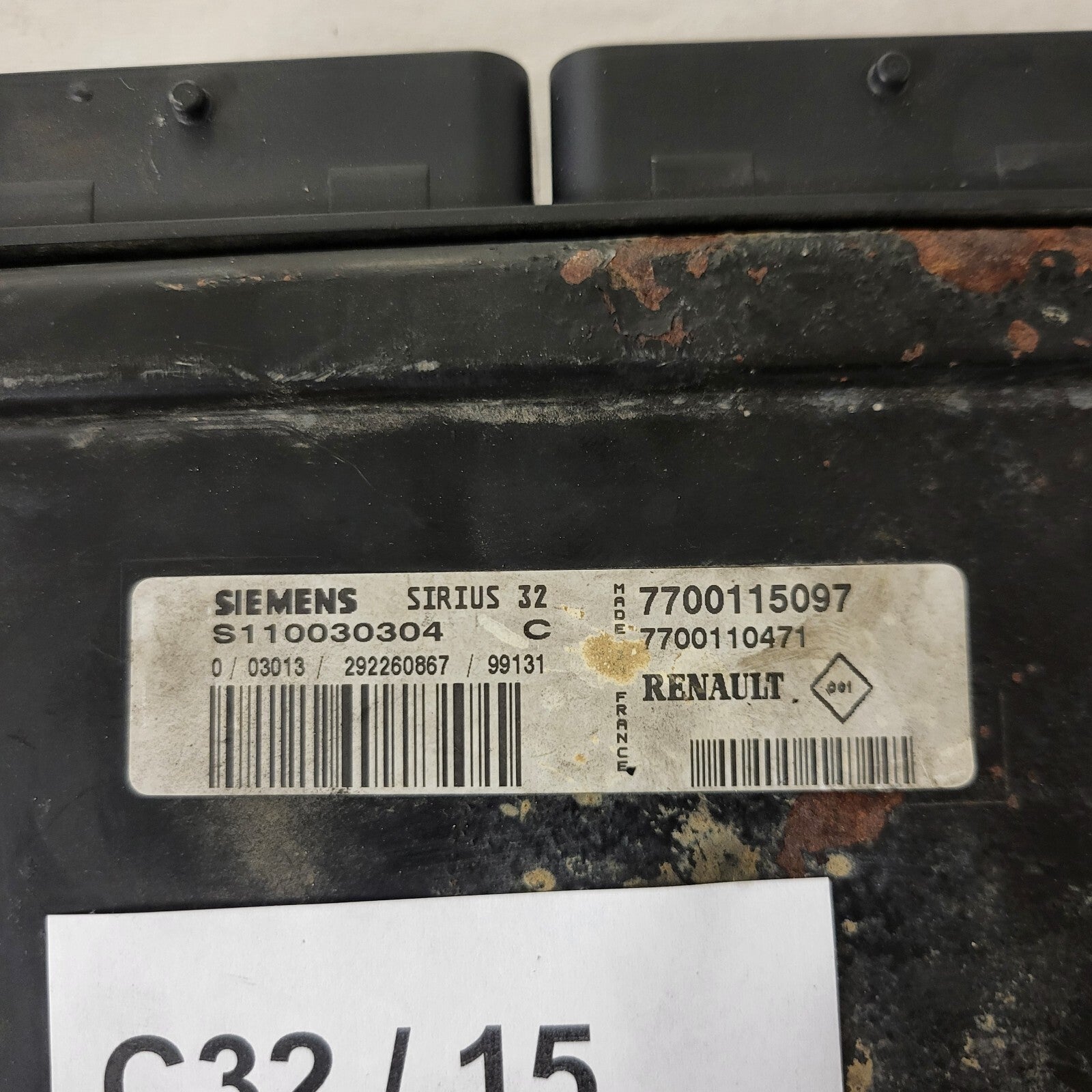 Renault ECU / S110030304C / 7700115097 / 7700110471 / S110030304 / SIRIUS 2 / SI