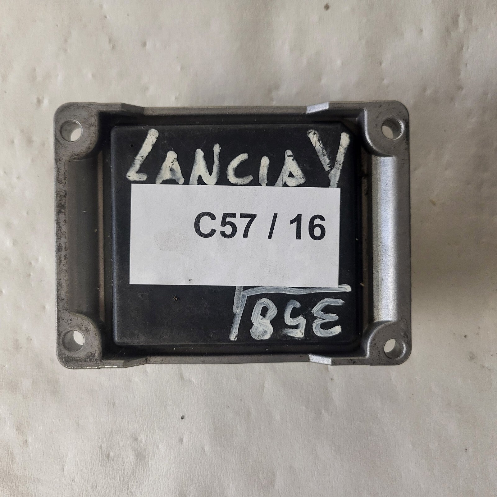 LANCIA YPSILON Y ECU / 0261206984 / 00468019630 / ME73H4L001 / BOSCH
