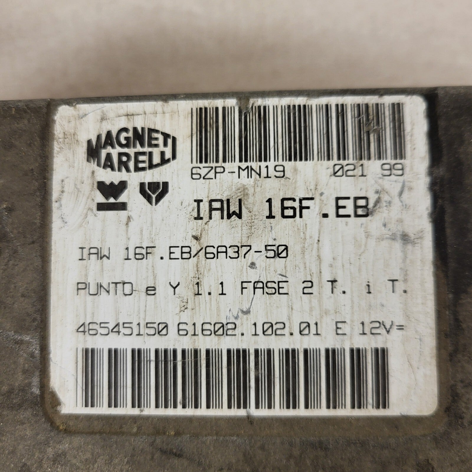 FIAT PUNTO LANCIA Y ECU / IAW 16F.EB / 46545150 / 61602.102.01 / MAGNETI MARELLI